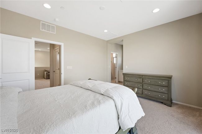 1091 E Sunset Rd, House other with 3 bedrooms, 3 bathrooms and null parking in Henderson NV | Image 23