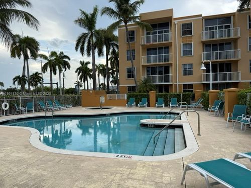 apt-307-1450 Se 3rd Ave, Dania, FL, 33004-5511 | Card Image