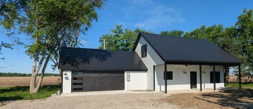 521 Dewolf St, Odin, IL, 62870-1069 | Card Image