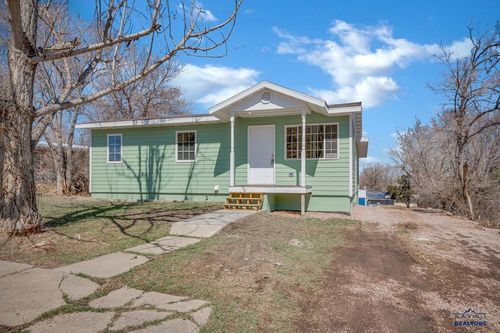1000 F St, Edgemont, SD, 57735-3214 | Card Image