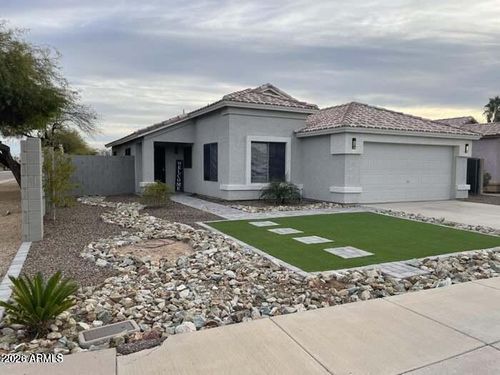 3101 W Louise Dr, Phoenix, AZ, 85027-1681 | Card Image