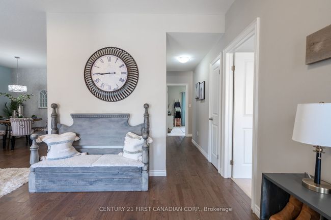 60 - 3320 Meadowgate Blvd, Condo with 3 bedrooms, 2 bathrooms and 1 parking in London ON | Image 5