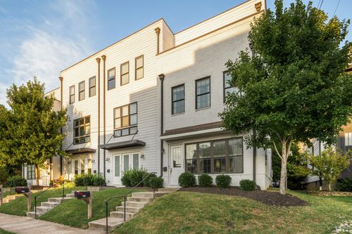 1221 N 5th St, Nashville, TN, 37207-5513 | Card Image