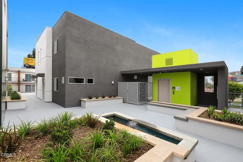 4-2000 S Lake Ave, Pasadena, CA, 91101 | Card Image