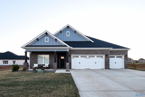 204 Charlie Lee Cir, Meridianville, AL, 35759-2710 | Card Image