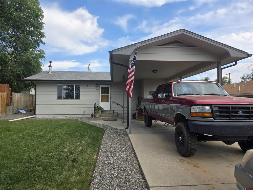 8th St, Montrose, CO 81401