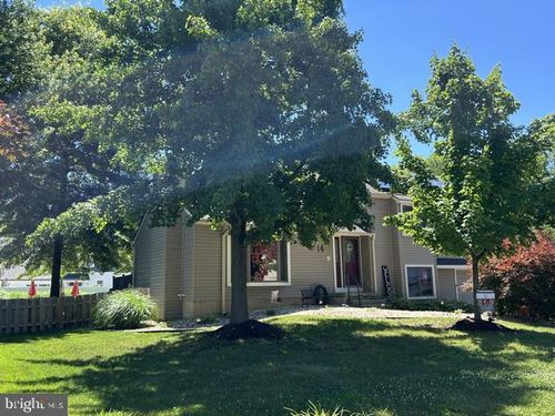 14 Snowball Ct, MOUNT LAUREL, NJ, 08054-2527 | Card Image