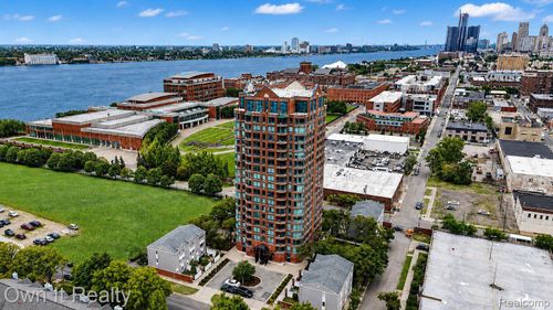 2f-3320 Spinnaker Lane, Detroit, MI, 48207 | Card Image