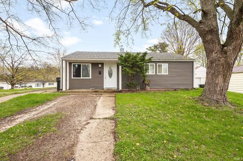 803 Dover Dr, South Bend, IN, 46614-2037 | Card Image