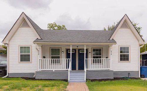 912 W Lynwood Avenue, San Antonio, TX, 78201 | Card Image