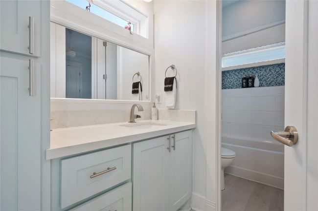 852 Lazy Ln, House other with 4 bedrooms, 3 bathrooms and 1 parking in Crystal Beach TX | Image 26