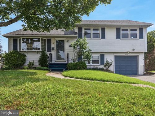 3557 Swiftwater Ln, BROOKHAVEN, PA, 19015-2643 | Card Image
