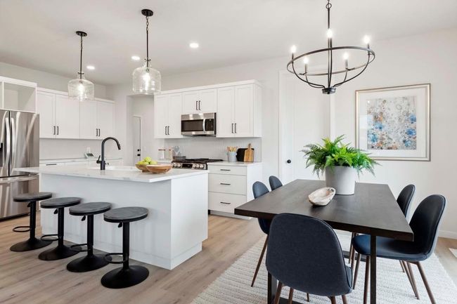 Photo taken from previous model with a similar floorplan. While similar, some options shown in the picture may not be included in this pricing. Please ask for a detailed list of included features for this listing. | Image 34