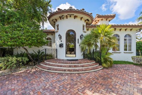 1223 Jackson St, Hollywood, FL, 33019-1519 | Card Image