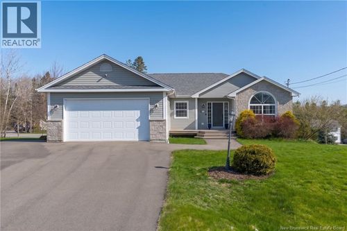 11 Trillium Dr, Quispamsis, NB, E2E0K9 | Card Image