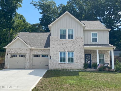 1328 Vale View Rd, Knoxville, TN, 37922-7633 | Card Image