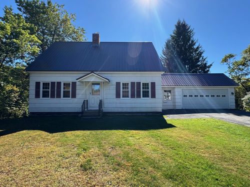 5 Chandler Court, Houlton, ME, 04730 | Card Image