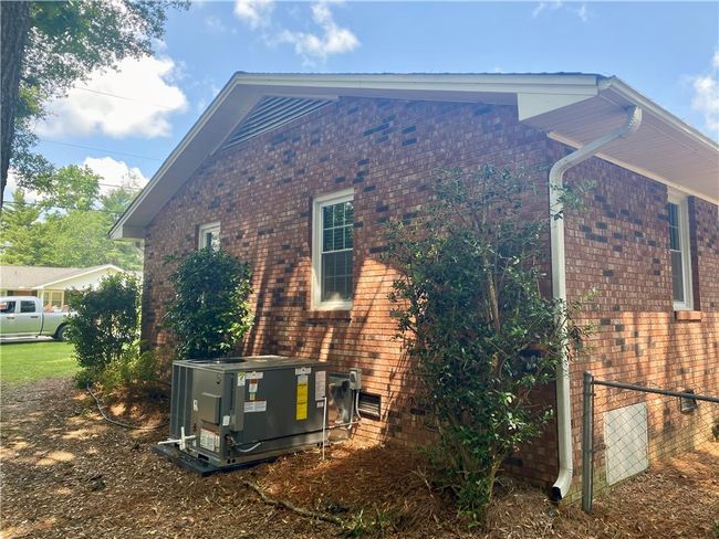 7 Carlisle Dr, House other with 3 bedrooms, 2 bathrooms and null parking in Honea Path SC | Image 30