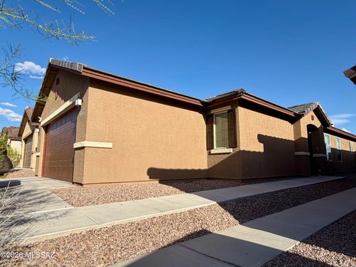 11984 E Chamrod Dr, Vail, AZ, 85641-1379 | Card Image
