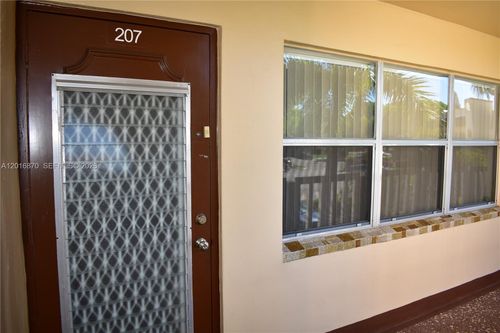207-8851 Sunrise Lakes Blvd, Sunrise, FL, 33322-1483 | Card Image