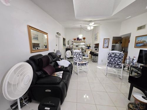 g3-819 Sky Pine Way, Greenacres, FL, 33415-9045 | Card Image