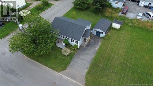 11 Todd St, Saint John, NB, E2H1Y3 | Card Image