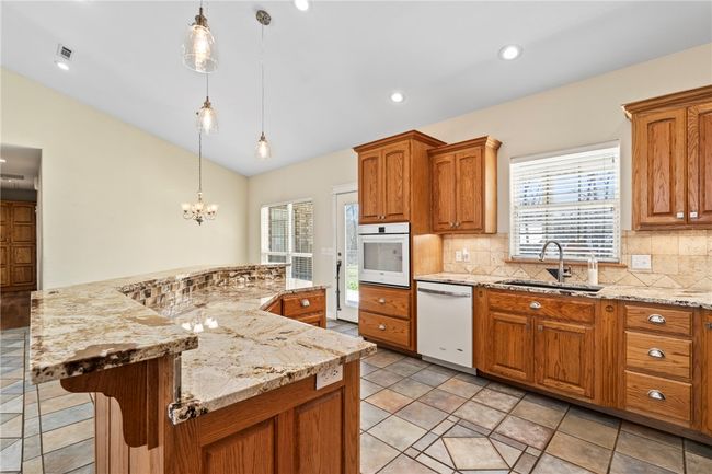 11992 Cripps Rd, House other with 3 bedrooms, 2 bathrooms and null parking in Gentry AR | Image 9