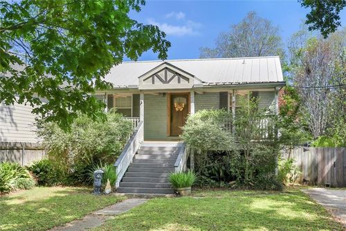 1525 Mithra St, New Orleans, LA, 70122-2017 | Card Image