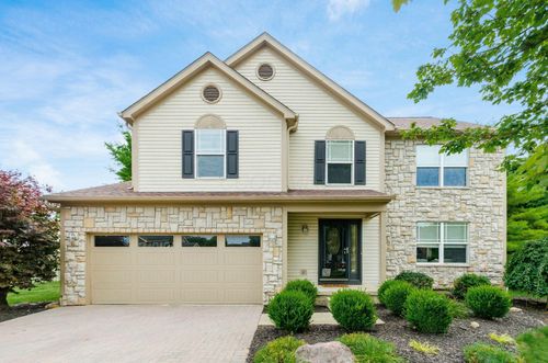 4690 Helmbridge Ct, Grove City, OH, 43123-8707 | Card Image
