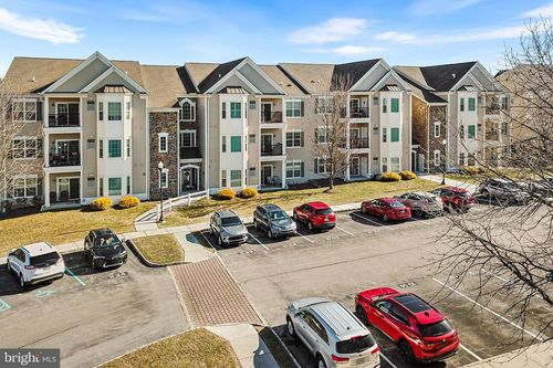 1022 Creekside Dr, BROOKHAVEN, PA, 19015-2332 | Card Image