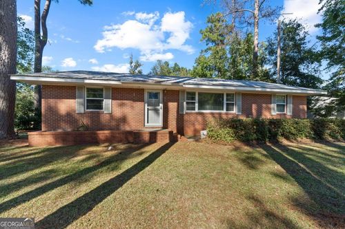 821 E Mccarty St, Sandersville, GA, 31082-4780 | Card Image