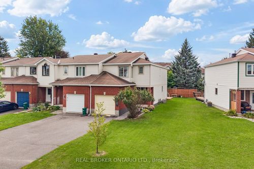 135 Daventry Cres, Nepean, ON, K2J4M9 | Card Image