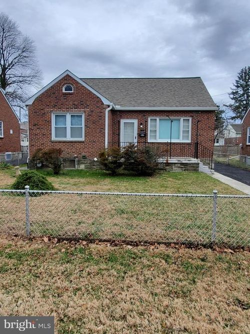 819 Longstreth Ave, JENKINTOWN, PA, 19046-4141 | Card Image