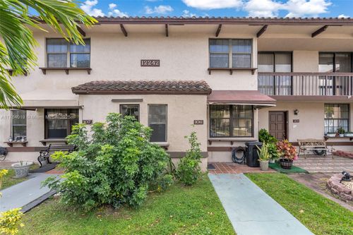 apt-106-12242 Sw 16th Ter, Miami, FL, 33175-1571 | Card Image