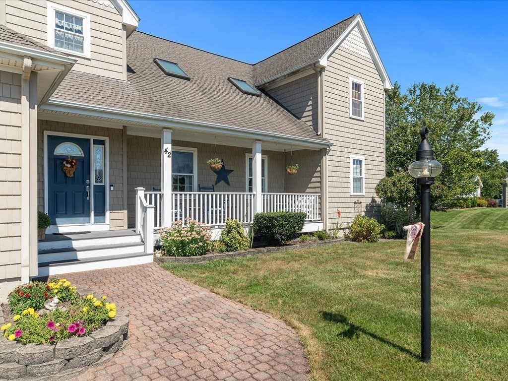 Cortland Ct, Swansea, MA 02777