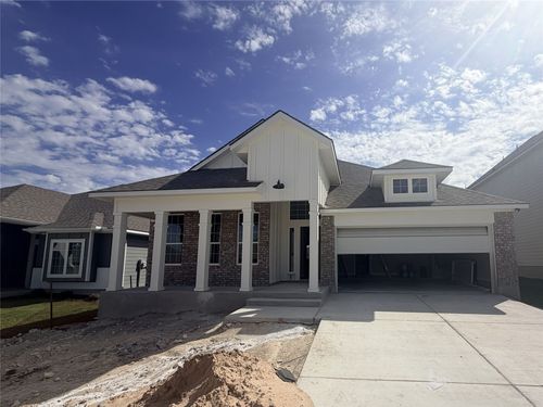 300 Boatright Boulevard, Jarrell, TX, 76537 | Card Image