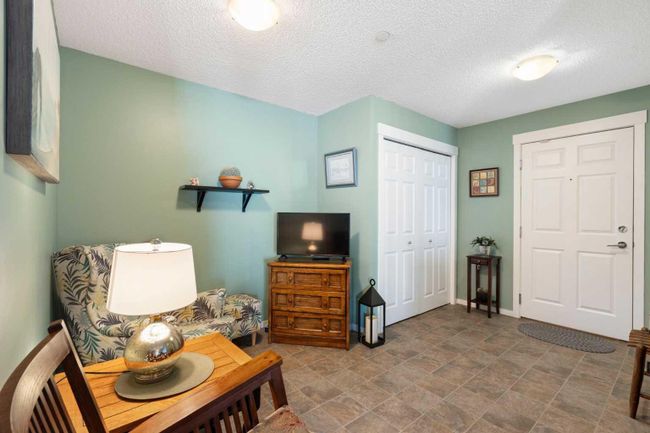 3301 - 279 Copperpond Common Se, Home with 2 bedrooms, 2 bathrooms and 1 parking in Calgary AB | Image 20