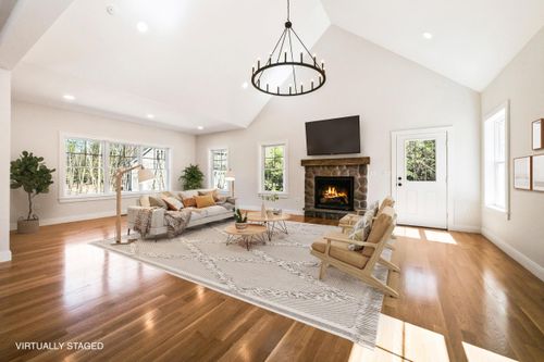 113 Oxbow Ln, Albany, NH, 03818-6054 | Card Image