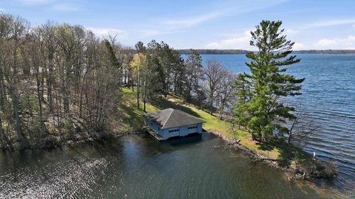 7369 N Kroehler Ln Lane, BASS LAKE, WI, 54843 | Card Image