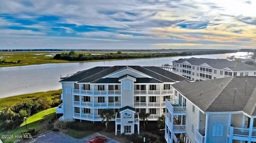 unit-4202-1135 Park Rd, Sunset Beach, NC, 28468-4358 | Card Image