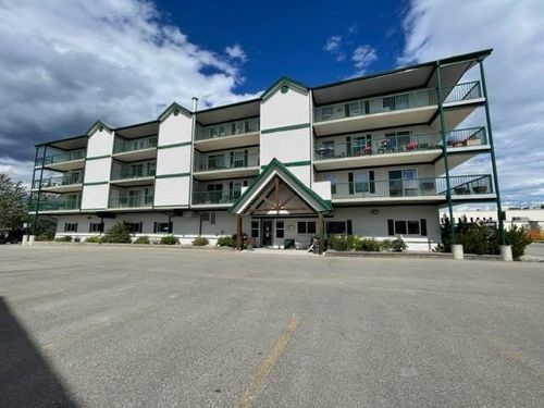 205-228 Pembina Ave, Hinton, AB, T7V0A5 | Card Image
