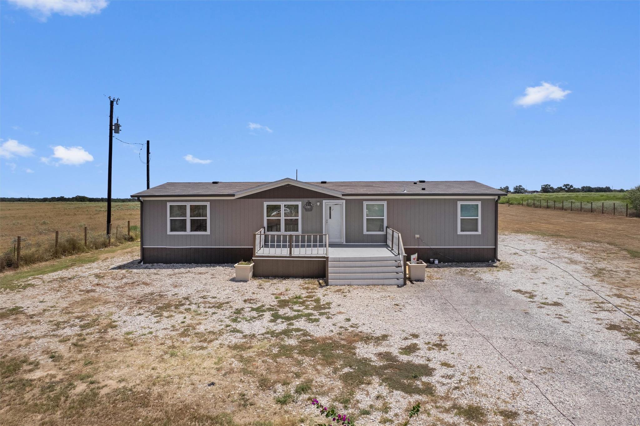 Residential in Cedar Creek 4