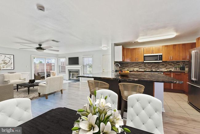11025 Sentry Ridge Rd, Condo with 2 bedrooms, 2 bathrooms and null parking in MANASSAS VA | Image 16