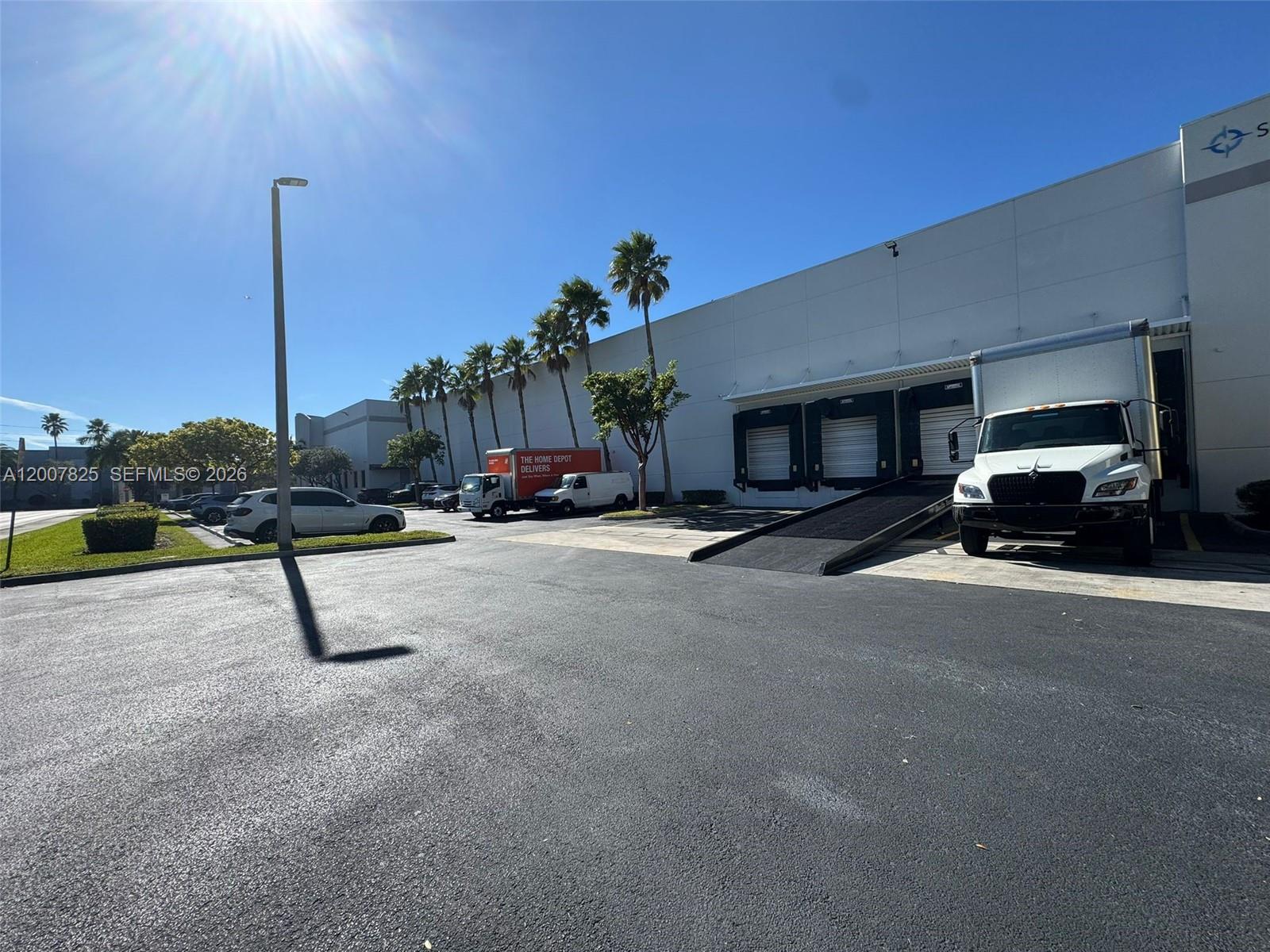 Commercial Lease in Doral 4