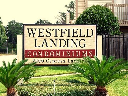 2200 Cypress Landing Dr, Houston, TX, 77090-3647 | Card Image