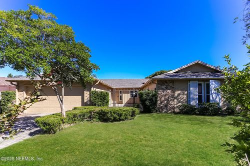 443 Holiday Hill Cir W, Jacksonville, FL, 32216-9133 | Card Image