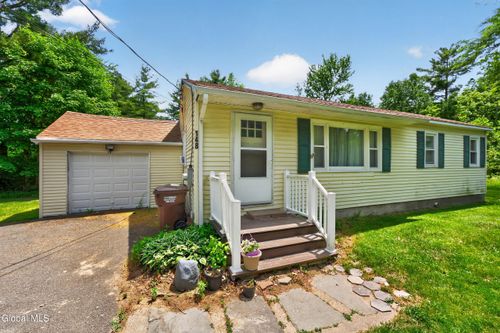 148 Van Dyke Rd, Delmar, NY, 12054-5110 | Card Image