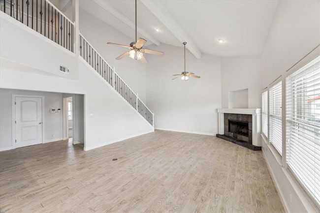 138 Isles End Rd, House other with 4 bedrooms, 3 bathrooms and 2 parking in Tiki Island TX | Image 5