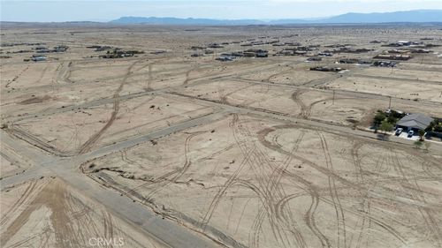 2012 Jefferson Ave, Thermal, CA, 92274-8108 | Card Image