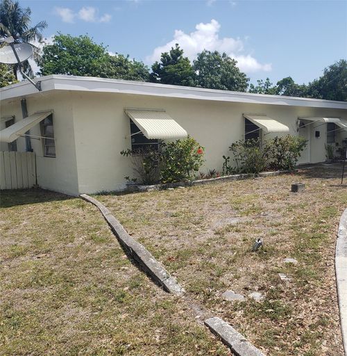 1705 Ne 157th Ter, North Miami Beach, FL, 33162-5634 | Card Image